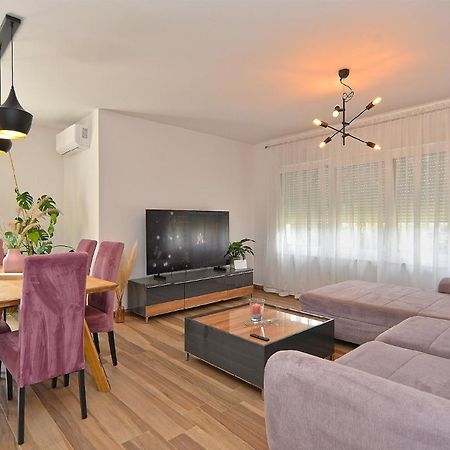 Ferienhaus Fuer 4 Personen Ca 74 Qm In Medulin, Istrien Suedkueste Von Istrien 외부 사진